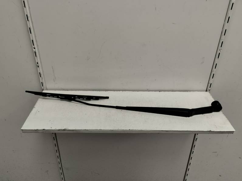 BRAZO LIMPIA DELANTERO DERECHO MITSUBISHI SPACE STAR 2022 1.2 (80 CV)