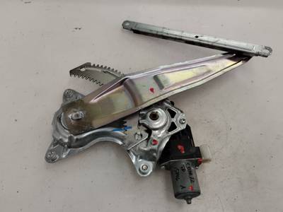 ELEVALUNAS TRASERO DERECHO MITSUBISHI SPACE STAR 2022 1.2 (80 CV)