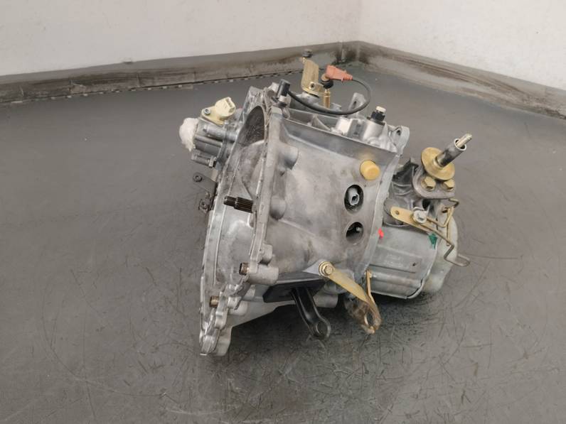 CAJA CAMBIOS CITROEN XSARA BERLINA 2001 1.9 D (69 CV)