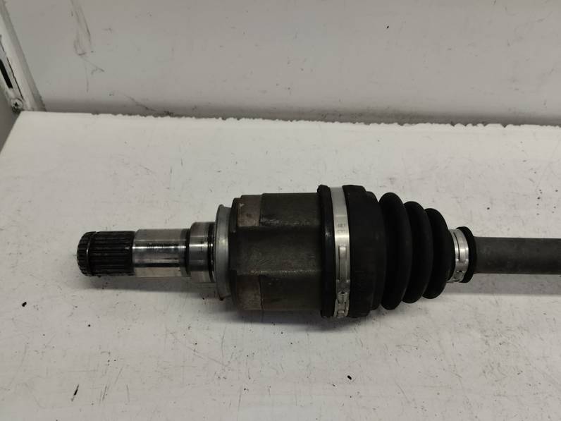 TRANSMISION DELANTERA IZQUIERDA MITSUBISHI SPACE STAR 2022 1.2 (80 CV)