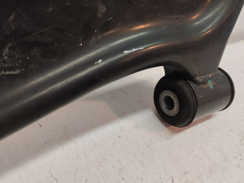 BRAZO SUSPENSION INFERIOR DELANTERO IZQUIERDO MITSUBISHI SPACE STAR 2022 1.2 (80 CV)