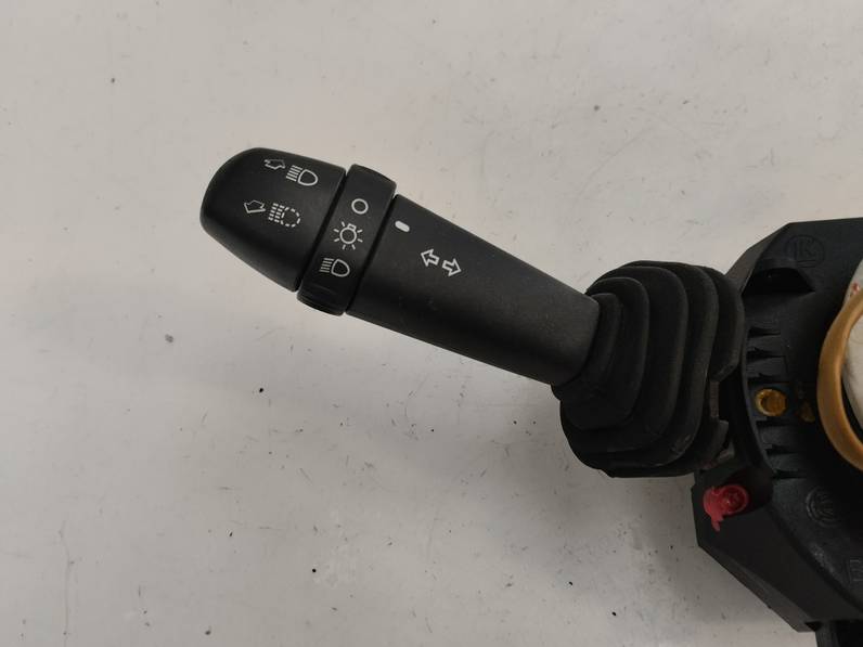 MANDO MULTIFUNCION FIAT STILO 2006 1.4 (95 CV)