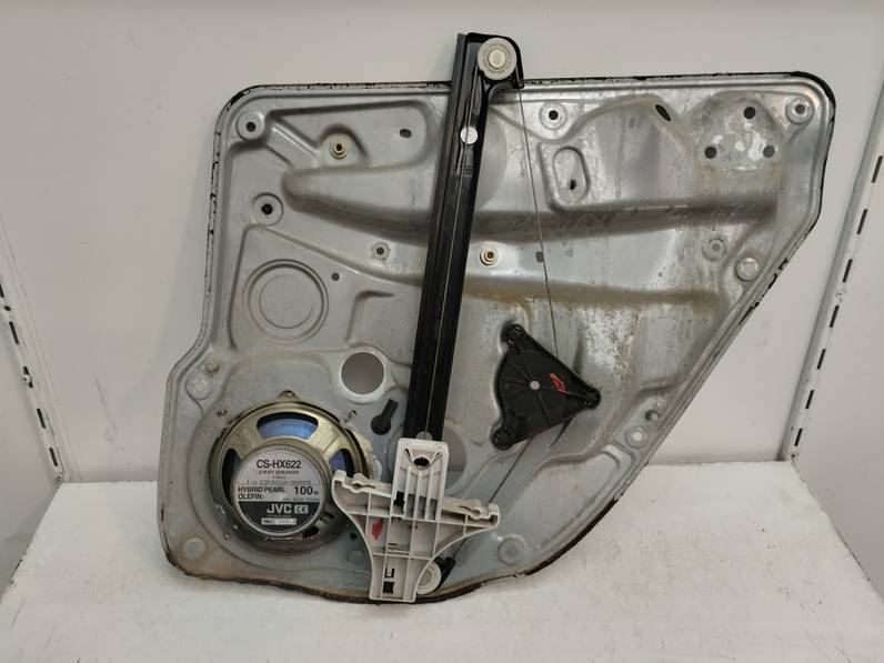 ELEVALUNAS TRASERO IZQUIERDO VOLKSWAGEN GOLF IV BERLINA 1998 1.9 TDI (90 CV)