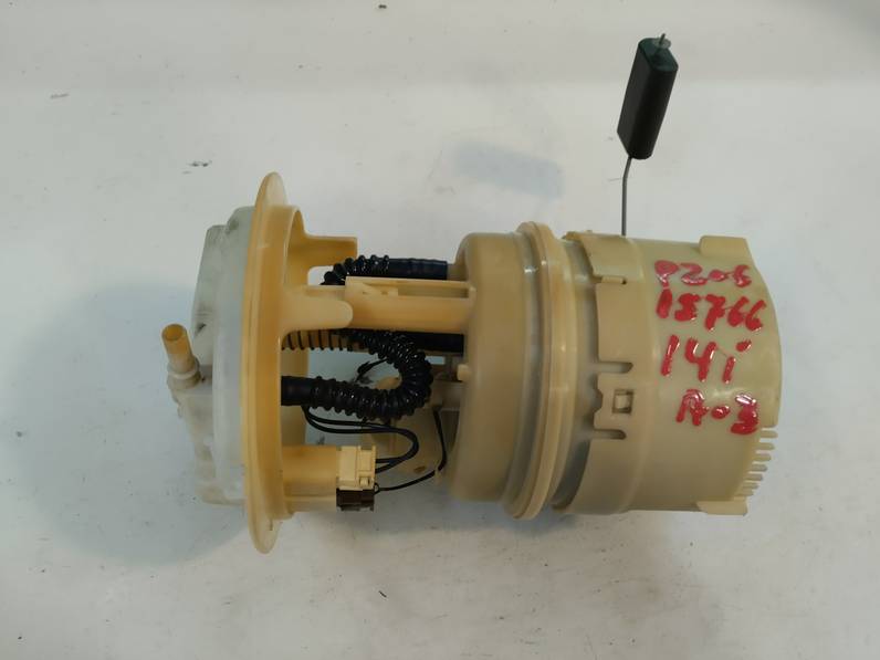 BOMBA COMBUSTIBLE PEUGEOT 206 BERLINA 2003 1.4 (75 CV)