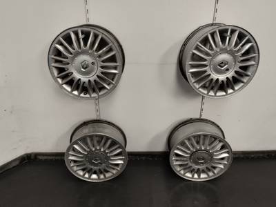 JUEGO LLANTAS RENAULT SCENIC II 2007 1.9 DCI D (131 CV)