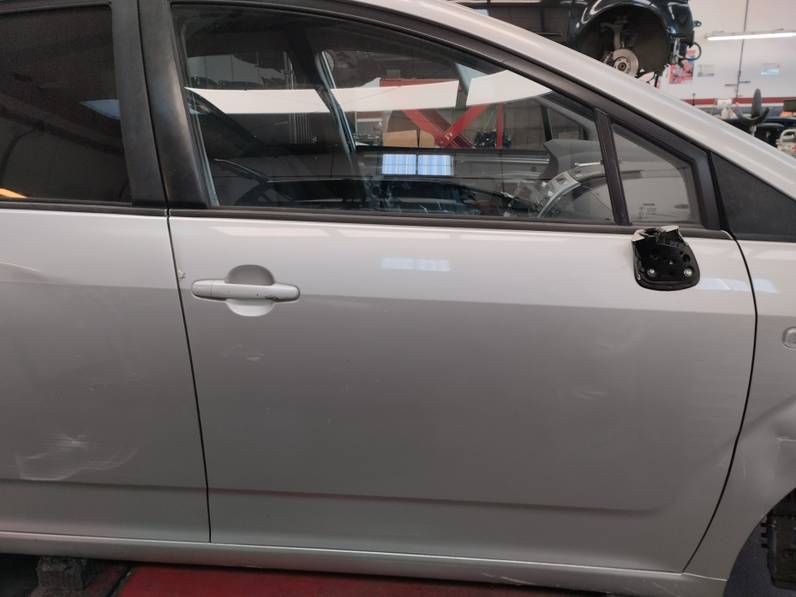 PUERTA DELANTERA DERECHA TOYOTA COROLLA VERSO 2007 1.8 16V (129 CV)