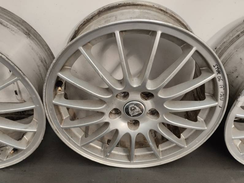 JUEGO LLANTAS JAGUAR S TYPE 2006 2.7 V6 D (207 CV)