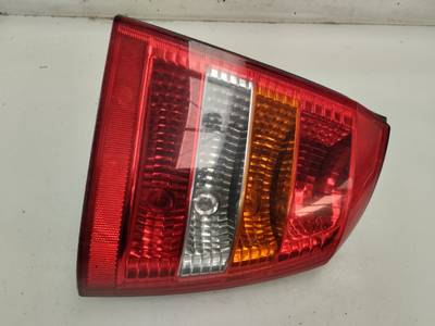 PILOTO TRASERO DERECHO OPEL ASTRA G BERLINA 2001 1.6 16V (101 CV)