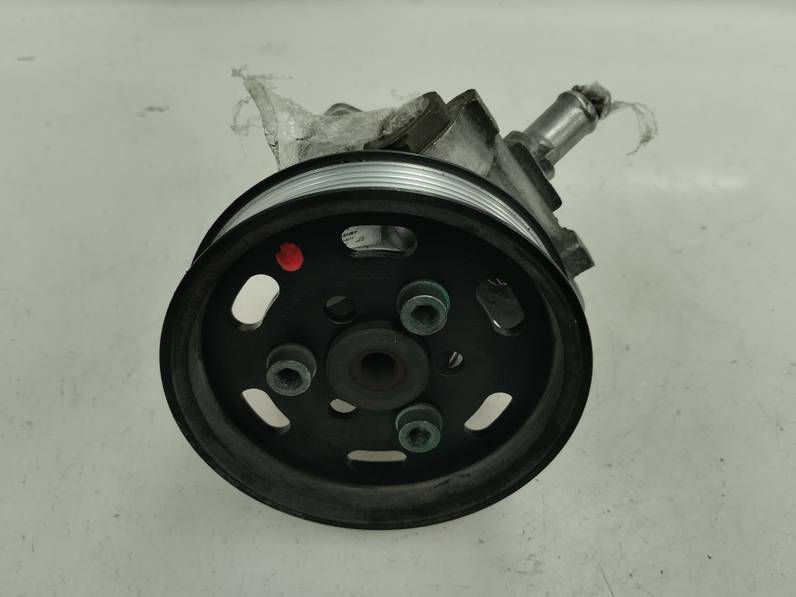 BOMBA DIRECCION AUDI A4 BERLINA 2006 2.0 TDI (140 CV)