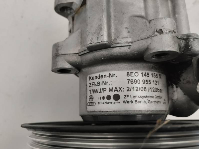 BOMBA DIRECCION AUDI A4 BERLINA 2006 2.0 TDI (140 CV)