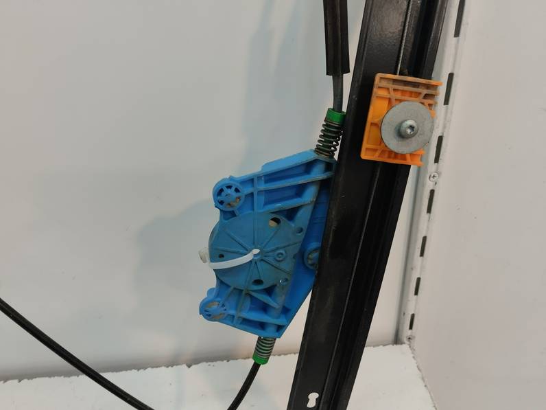 ELEVALUNAS DELANTERO IZQUIERDO AUDI A4 BERLINA 2006 2.0 TDI (140 CV)