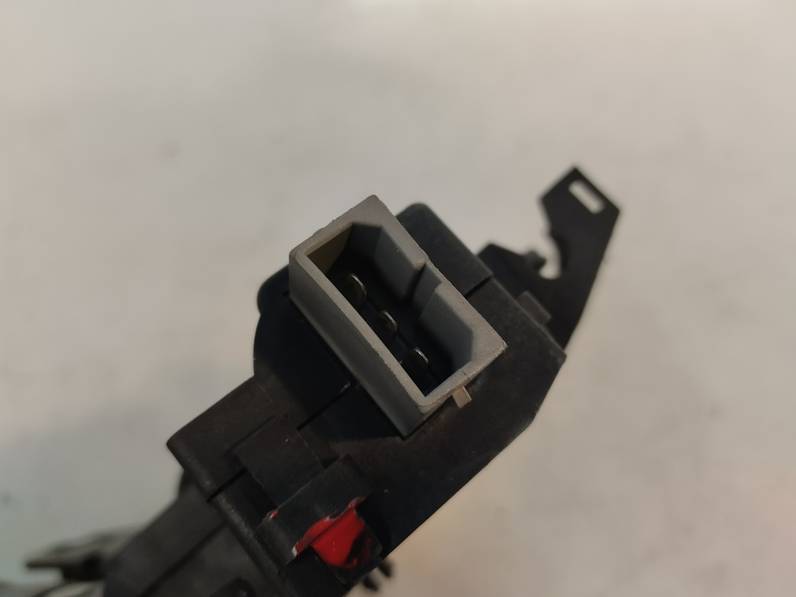 CERRADURA MALETERO PORTON AUDI A4 BERLINA 2006 2.0 TDI (140 CV)