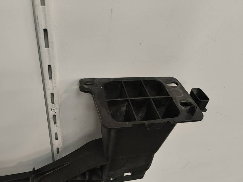 REFUERZO PARAGOLPES DELANTERO PEUGEOT 308 2013 1.6 HDI FAP (112 CV)