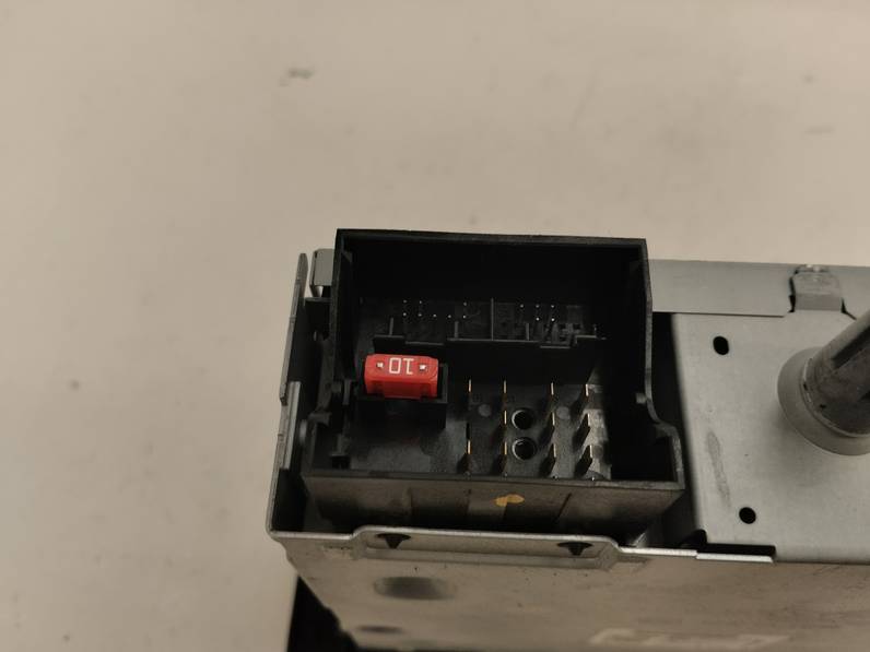 SISTEMA AUDIO RADIO CD PEUGEOT 308 2013 1.6 HDI FAP (112 CV)