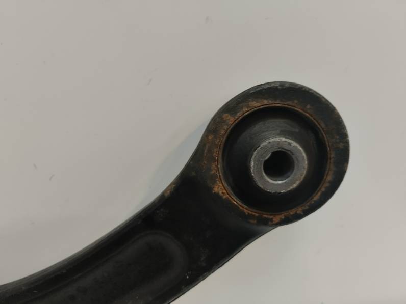 BRAZO SUSPENSION INFERIOR DELANTERO DERECHO PEUGEOT 308 2013 1.6 HDI FAP (112 CV)