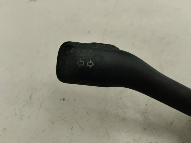 MANDO INTERMITENTES VOLKSWAGEN BORA BERLINA 2003 1.6 16V (105 CV)