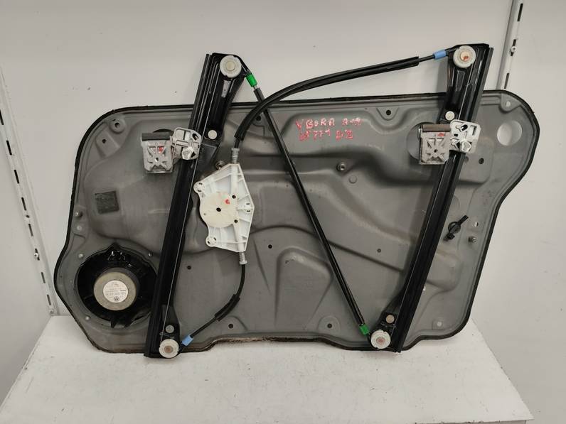 ELEVALUNAS DELANTERO IZQUIERDO VOLKSWAGEN BORA BERLINA 2003 1.6 16V (105 CV)