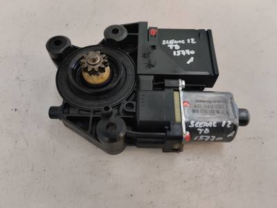 MOTOR ELEVALUNAS TRASERO DERECHO RENAULT SCENIC III 2012 1.5 DCI D FAP (110 CV)