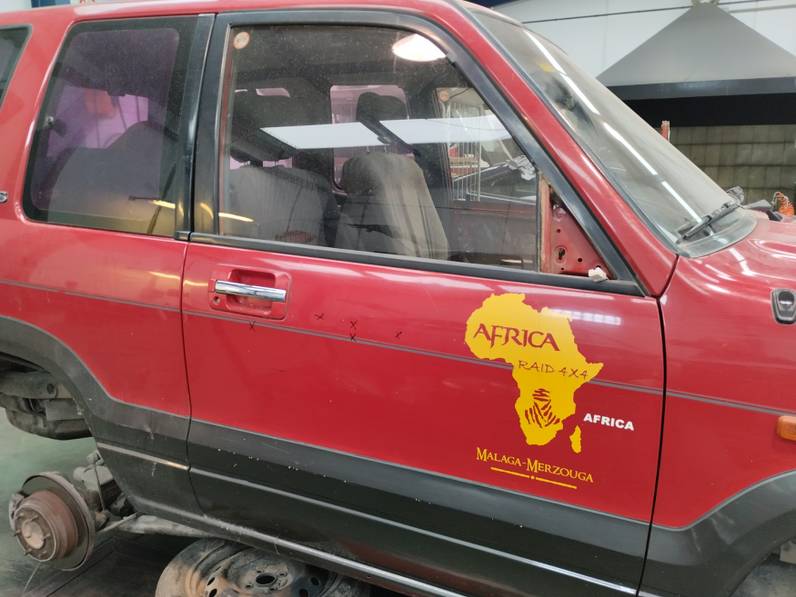 PUERTA DELANTERA DERECHA OPEL MONTEREY 1992 3.2 V6 (177 CV)