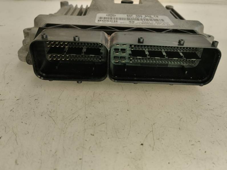 CENTRALITA MOTOR UCE VOLKSWAGEN GOLF V BERLINA 2004 2.0 16V FSI (150 CV)