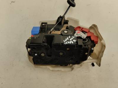 CERRADURA PUERTA DELANTERA DERECHA VOLKSWAGEN GOLF V BERLINA 2004 2.0 16V FSI (150 CV)