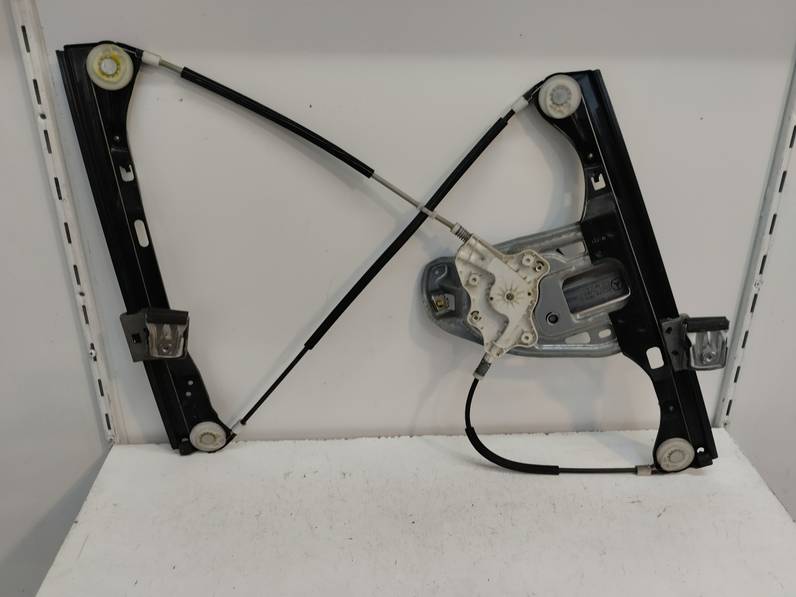 ELEVALUNAS DELANTERO DERECHO MERCEDES CLASE C SPORTCOUPE 2006 1.8 (143 CV)