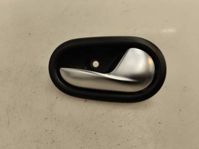 MANETA INTERIOR TRASERA DERECHA DACIA SANDERO 2019 0.9 TCE (90 CV)