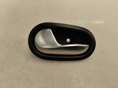 MANETA INTERIOR DELANTERA IZQUIERDA DACIA SANDERO 2019 0.9 TCE (90 CV)