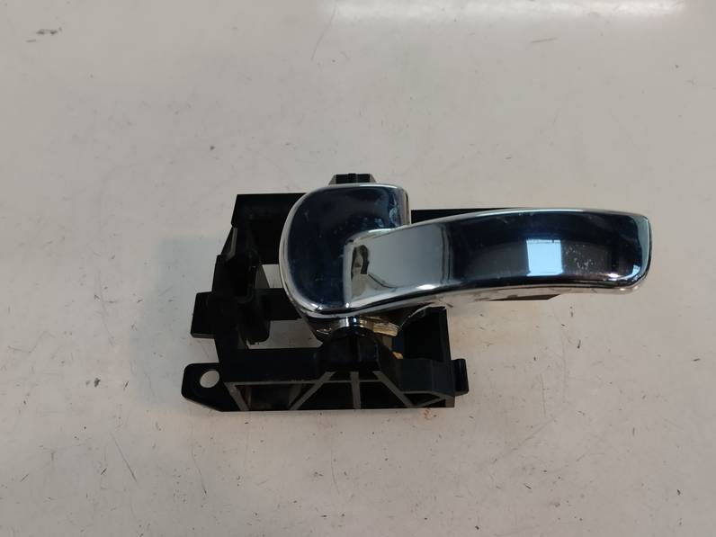 MANETA INTERIOR TRASERA IZQUIERDA NISSAN QASHQAI 2008 2.0 DCI TURBODIESEL (150 CV)