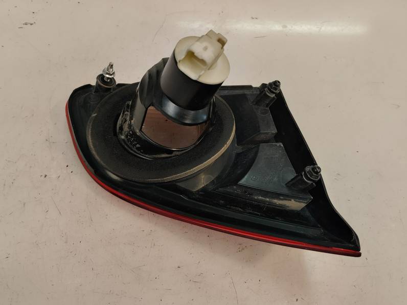 PILOTO TRASERO DERECHO INTERIOR NISSAN QASHQAI 2008 2.0 DCI TURBODIESEL (150 CV)