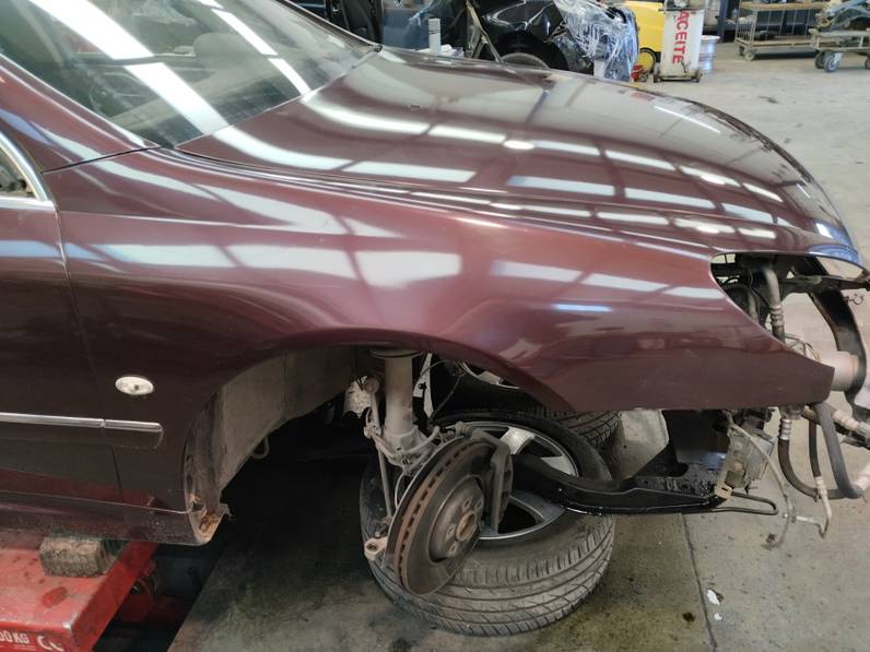 ALETA DELANTERA DERECHA PEUGEOT 607 2005 2.7 HDI FAP (204 CV)