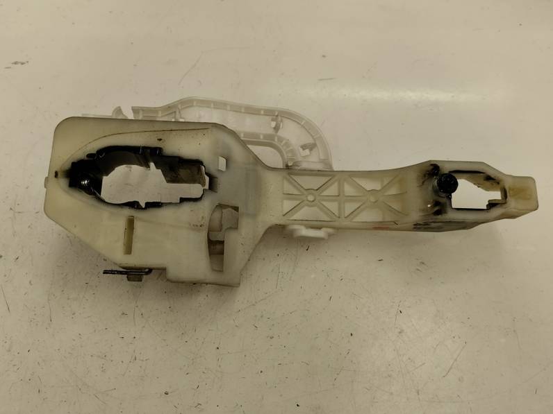 MANETA EXTERIOR DELANTERA DERECHA KIA CARENS 2015 1.7 CRDI (116 CV)