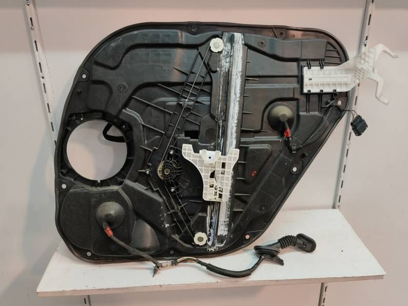 ELEVALUNAS TRASERO IZQUIERDO KIA CARENS 2015 1.7 CRDI (116 CV)