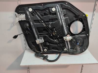 ELEVALUNAS DELANTERO DERECHO KIA CARENS 2015 1.7 CRDI (116 CV)