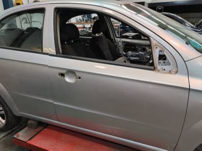 PUERTA DELANTERA DERECHA CHEVROLET AVEO 2011 1.4 (101 CV)