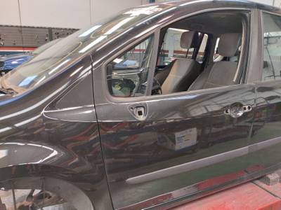 PUERTA DELANTERA IZQUIERDA RENAULT GRAND MODUS 2008 1.5 DCI D (86 CV)