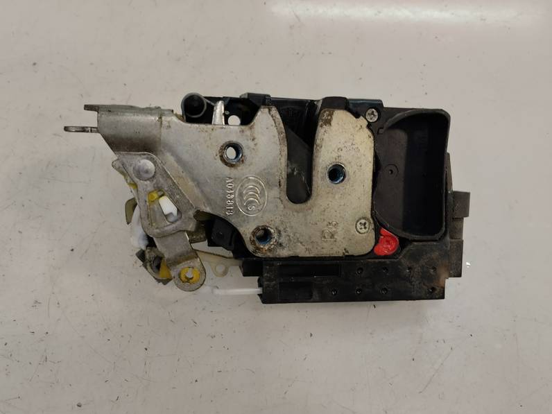 CERRADURA PUERTA DELANTERA DERECHA CHEVROLET AVEO 2011 1.4 (101 CV)