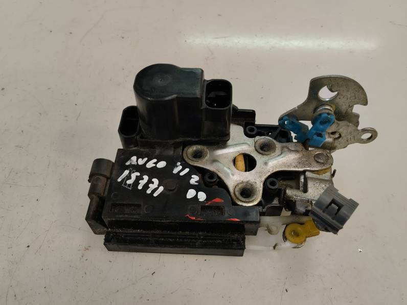 CERRADURA PUERTA DELANTERA DERECHA CHEVROLET AVEO 2011 1.4 (101 CV)