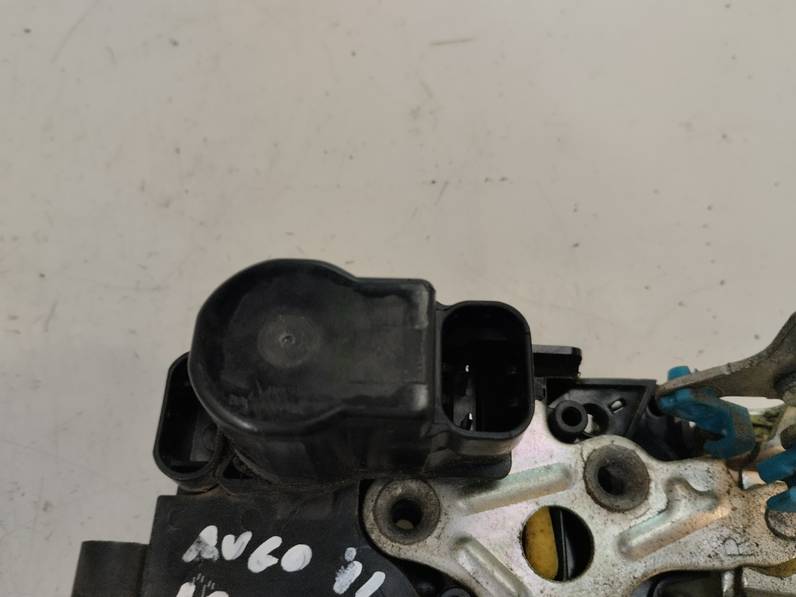 CERRADURA PUERTA DELANTERA DERECHA CHEVROLET AVEO 2011 1.4 (101 CV)
