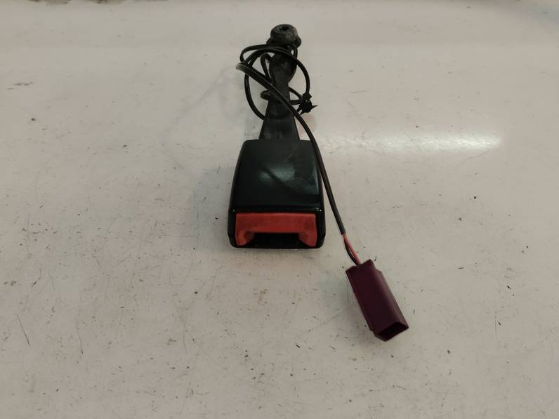 CINTURON SEGURIDAD DELANTERO IZQUIERDO FORD FIESTA 2010 1.6 TDCI (95 CV)