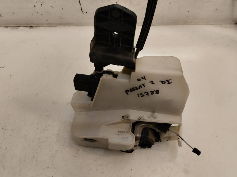 CERRADURA PUERTA DELANTERA IZQUIERDA VOLKSWAGEN PASSAT BERLINA 2004 1.9 TDI (131 CV)