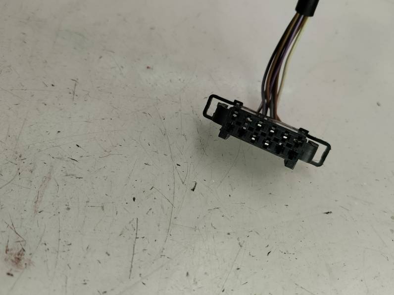 RETROVISOR DERECHO VOLKSWAGEN PASSAT BERLINA 2004 1.9 TDI (131 CV)