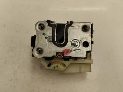 CERRADURA PUERTA DELANTERA DERECHA DACIA DUSTER 2016 1.5 DCI D FAP (109 CV)