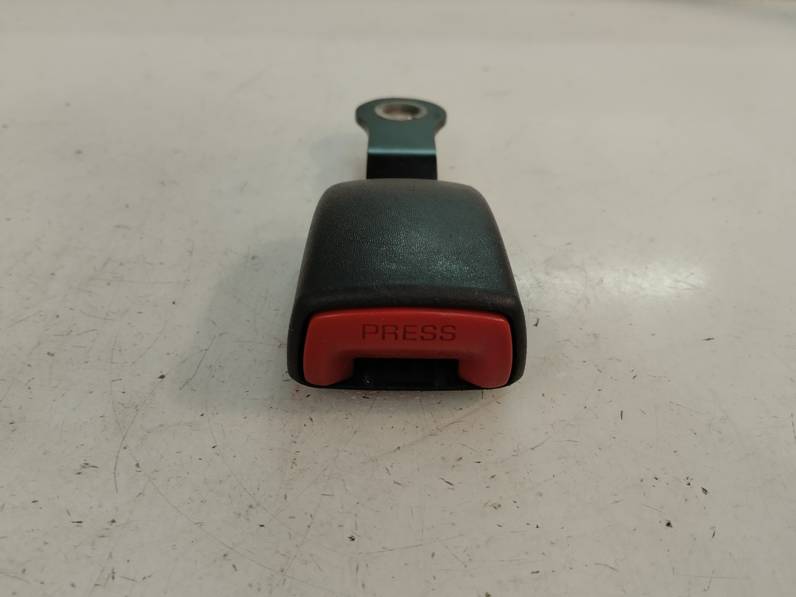 CINTURON SEGURIDAD TRASERO IZQUIERDO TOYOTA COROLLA VERSO 2007 2.2 TURBODIESEL (136 CV)