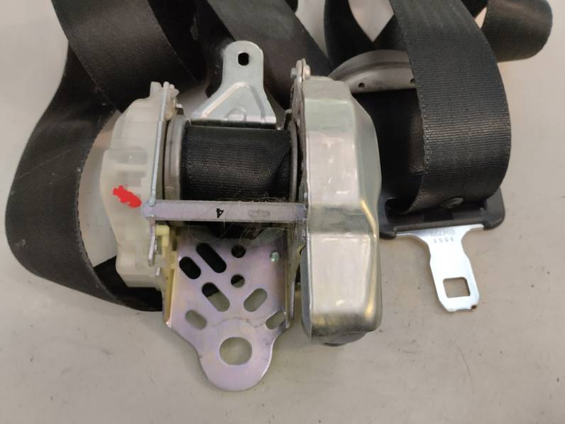 CINTURON SEGURIDAD DELANTERO IZQUIERDO TOYOTA COROLLA VERSO 2007 2.2 TURBODIESEL (136 CV)