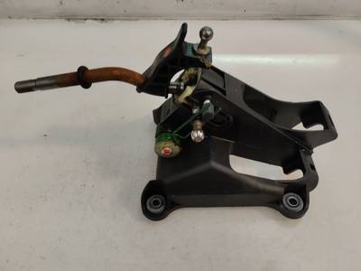 PALANCA CAMBIO TOYOTA COROLLA VERSO 2007 2.2 TURBODIESEL (136 CV)