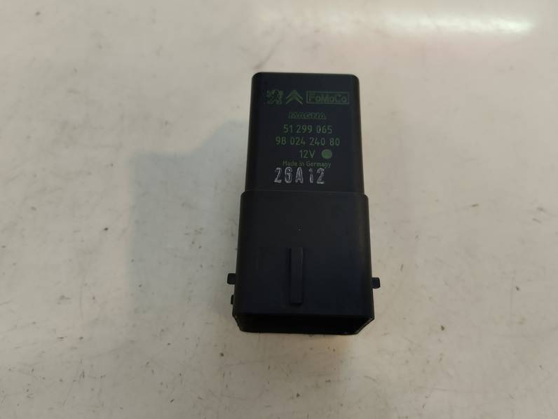 CAJA PRECALENTAMIENTO CITROEN C4 PICASSO 2012 1.6 HDI FAP (112 CV)