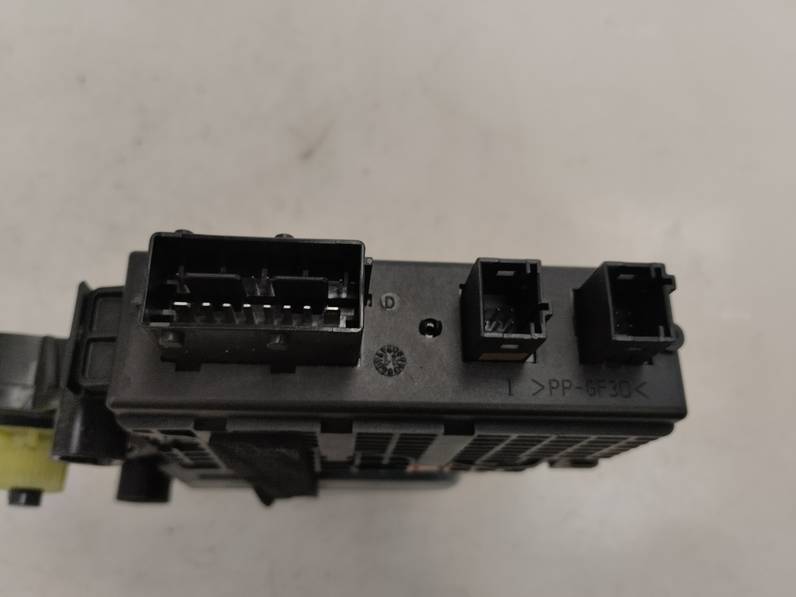 MOTOR ELEVALUNAS DELANTERO DERECHO CITROEN C4 PICASSO 2012 1.6 HDI FAP (112 CV)