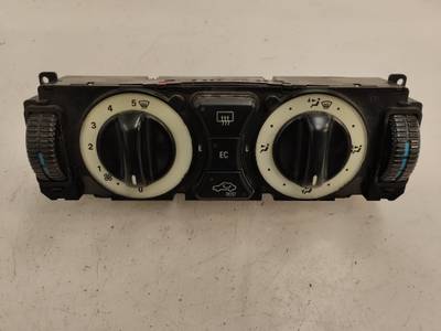 MANDO CALEFACCION AIRE ACONDICIONADO MERCEDES CLASE CLK COUPE 1999 2.0 16V (136 CV)