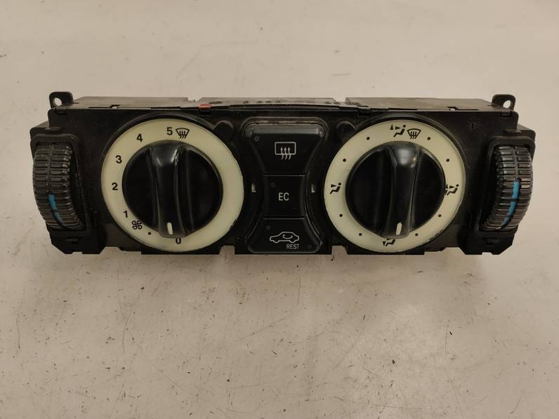 MANDO CALEFACCION AIRE ACONDICIONADO MERCEDES CLASE CLK COUPE 1999 2.0 16V (136 CV)